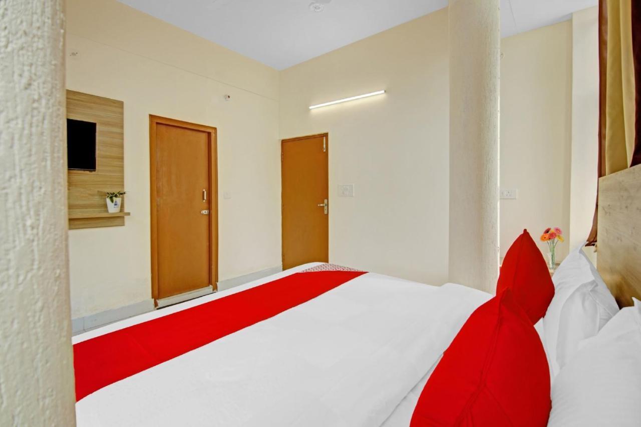 Oyo Flagship 80772 Hotel The Grand Rdc Ghaziabad Eksteriør billede