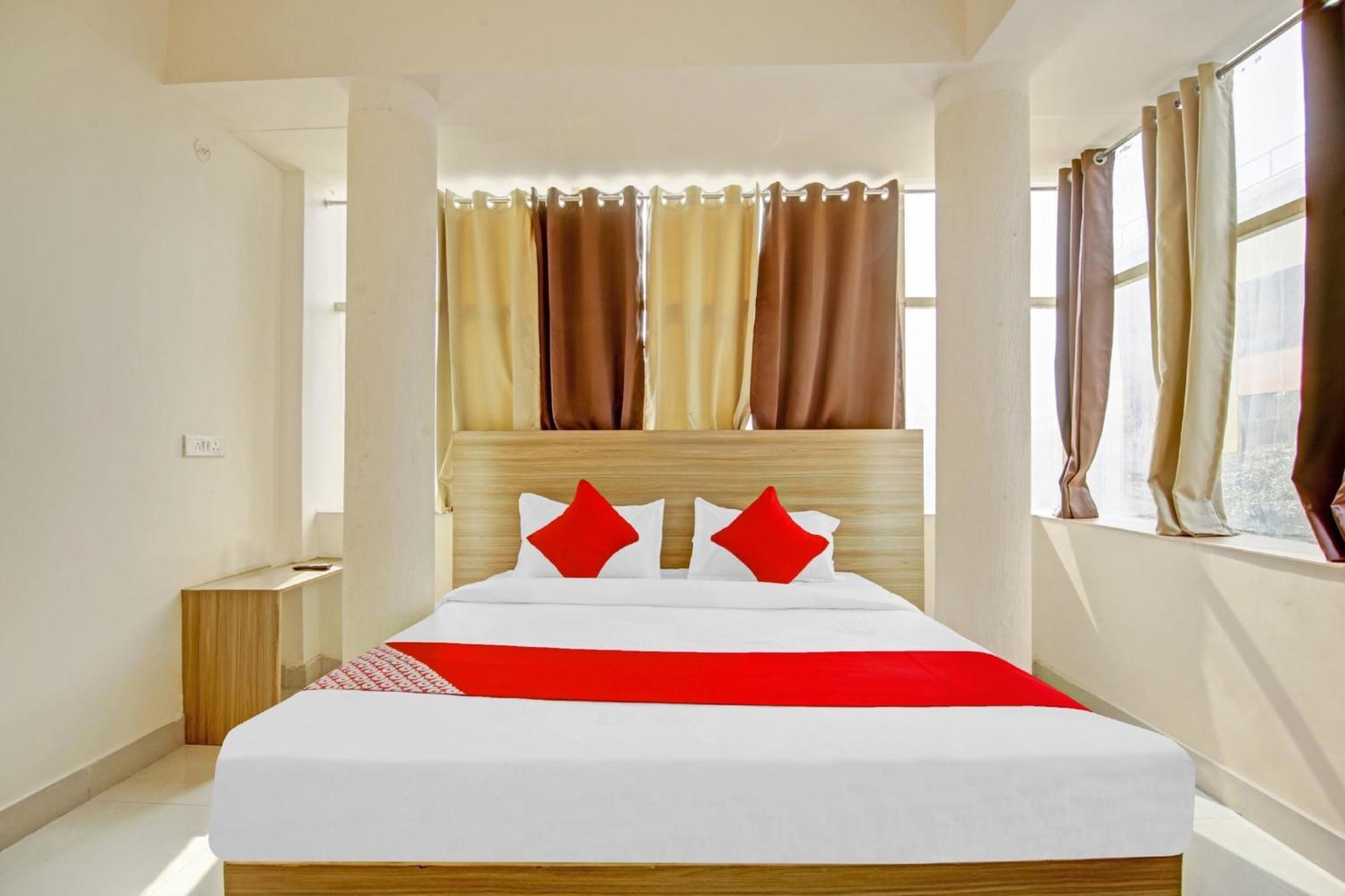 Oyo Flagship 80772 Hotel The Grand Rdc Ghaziabad Eksteriør billede