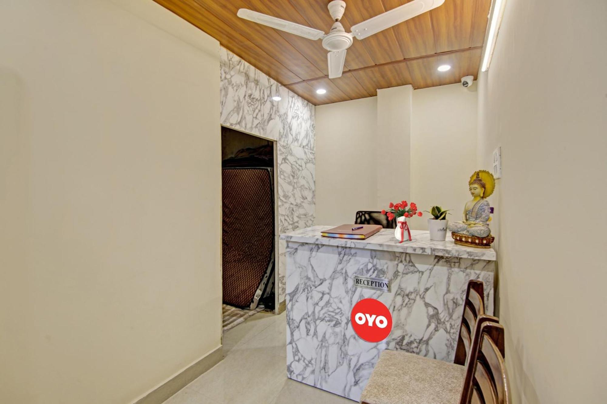Oyo Flagship 80772 Hotel The Grand Rdc Ghaziabad Eksteriør billede