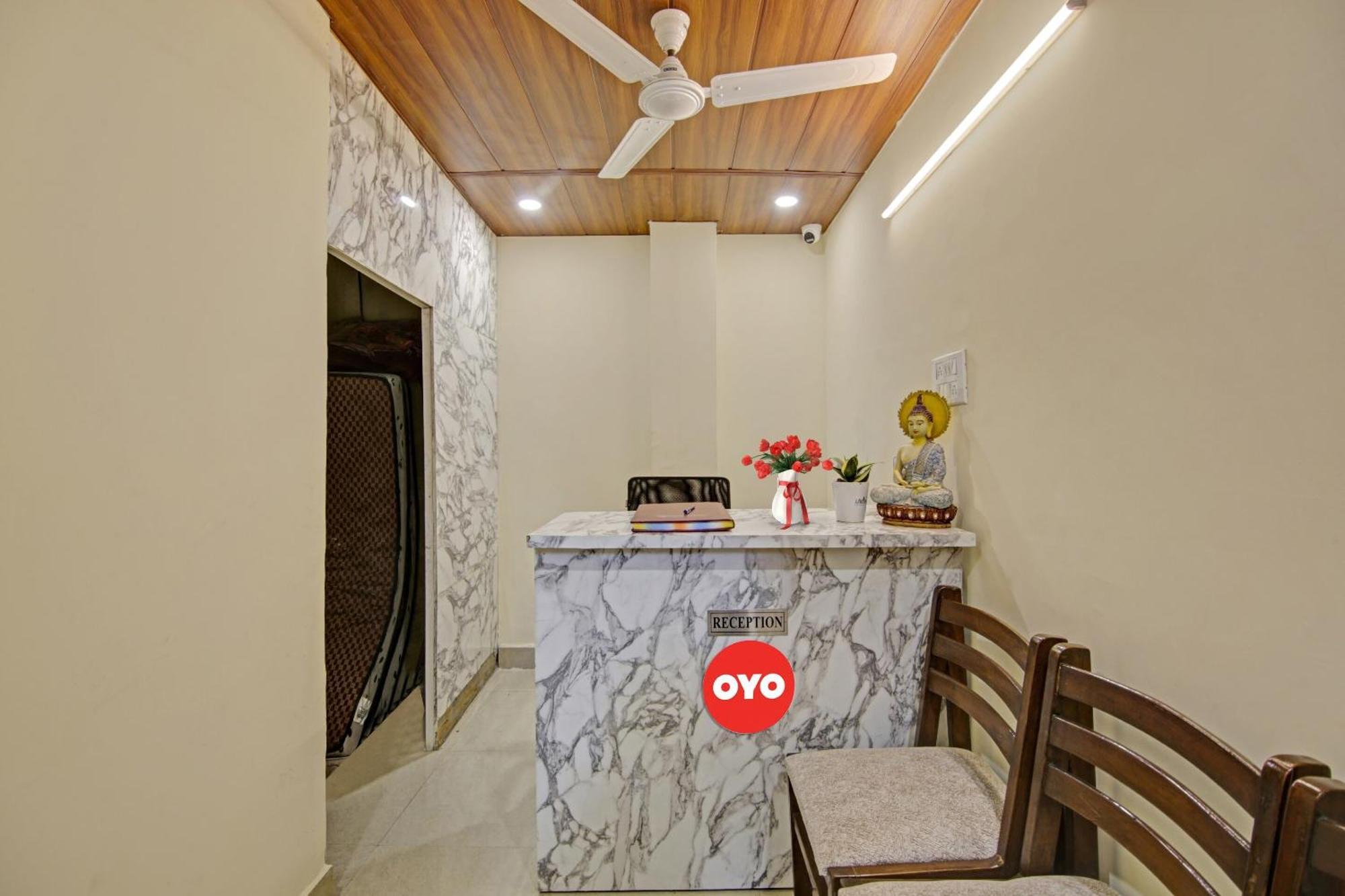 Oyo Flagship 80772 Hotel The Grand Rdc Ghaziabad Eksteriør billede